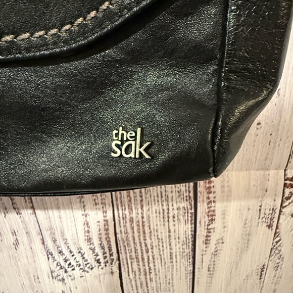 The Sak Ventura Crossbody Bag - Picture 2 of 14